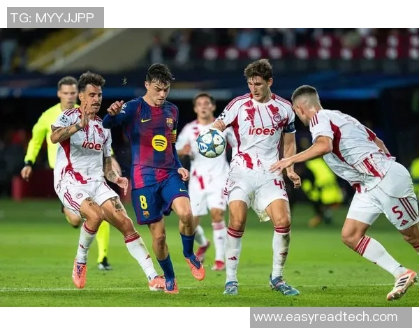 足球明星如何运用球员球杆提升比赛技巧与表现分析