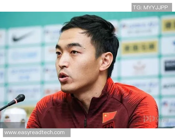 足球明星冯潇的个人简介与精彩瞬间图片分享